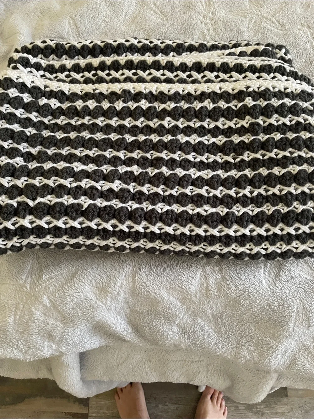 Crochet handmade throw gray and white size 48x35 brand new